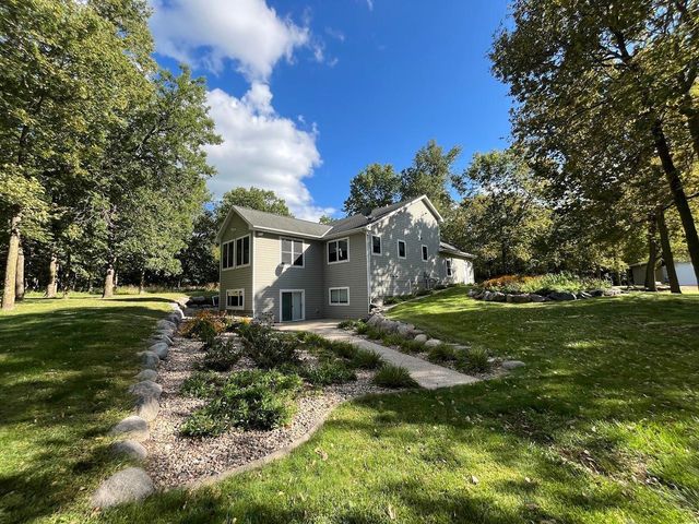 $1,197,000 | 5272 120th Street Southeast | Kandiyohi Township - Kandiyohi County