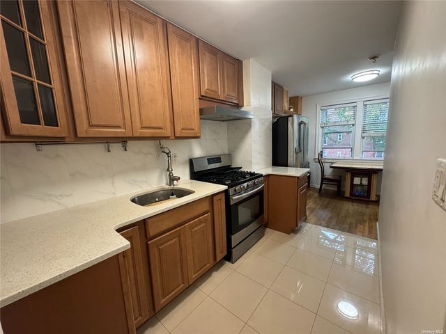 $2,850 | 105-35 63rd Drive, Unit 2 | Forest Hills