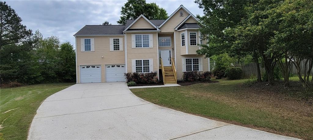 front view of house with a yard