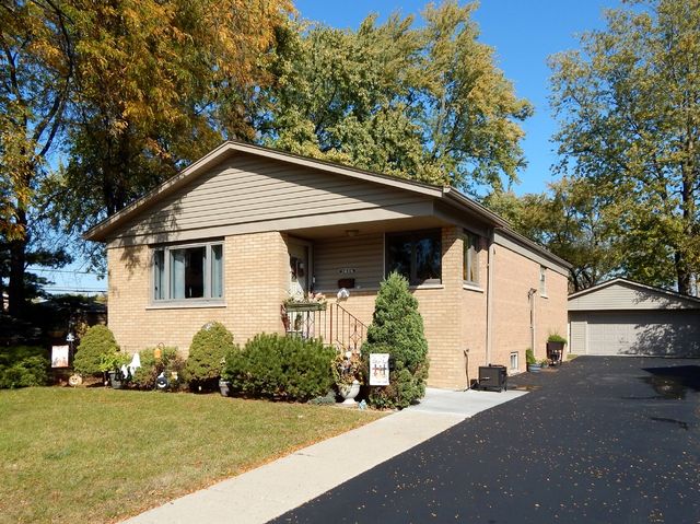 $277,000 | 3616 West Benck Drive | Alsip Village