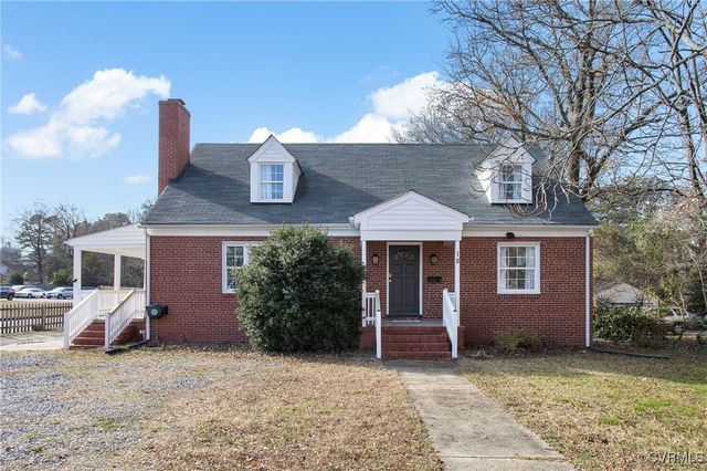 $449,900 | 18 West Roanoke Street | Northrop