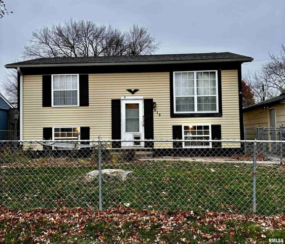 $119,900 | 515 31st Avenue West | Milan