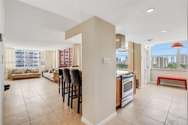 $390,000 | 18041 Biscayne Boulevard, Unit 1404 | Aventura