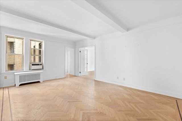 $1,450,000 | 41 West 72nd Street, Unit 10D | Upper West Side