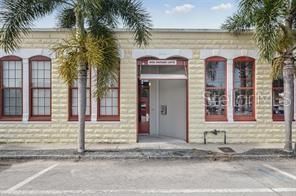 $2,100 | 2001 East 2nd Avenue, Unit 13 | Historic Ybor City