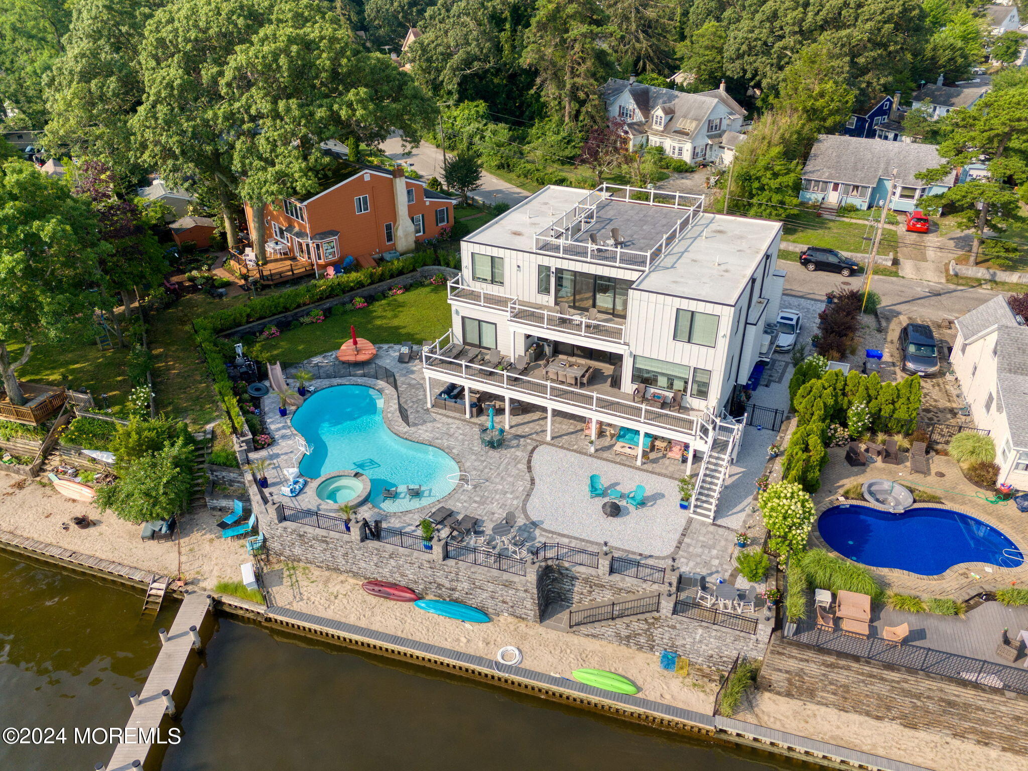 an aerial view of a house with a outdoor space