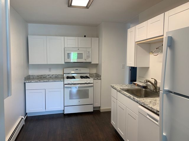 $2,000 | 500 Water Street, Unit A6 | Riverside