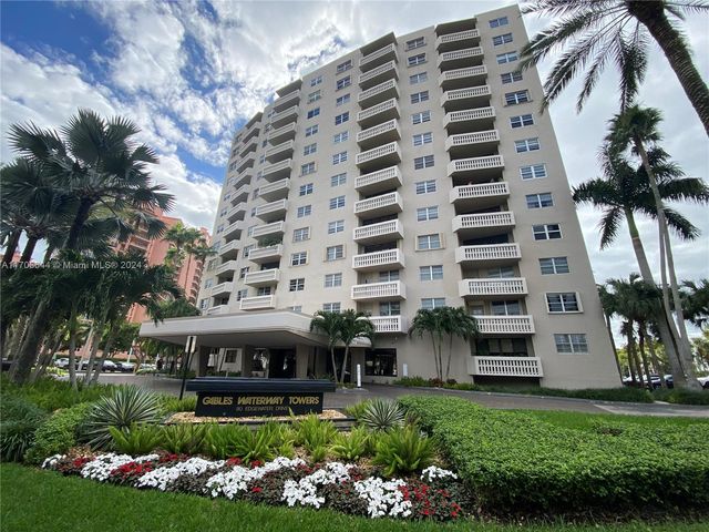 $389,900 | 90 Edgewater Drive, Unit 805 | Gables Waterway Towers