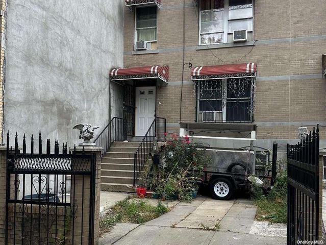 $1,100,000 | 267 Marion Street | Bedford-Stuyvesant