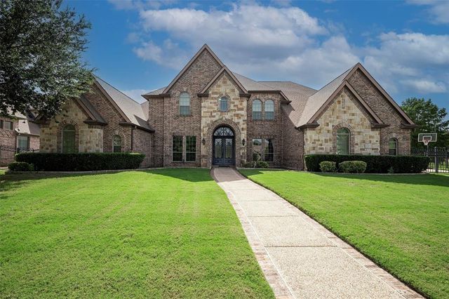 $1,648,600 | 2120 Canyon Park Drive | Southlake