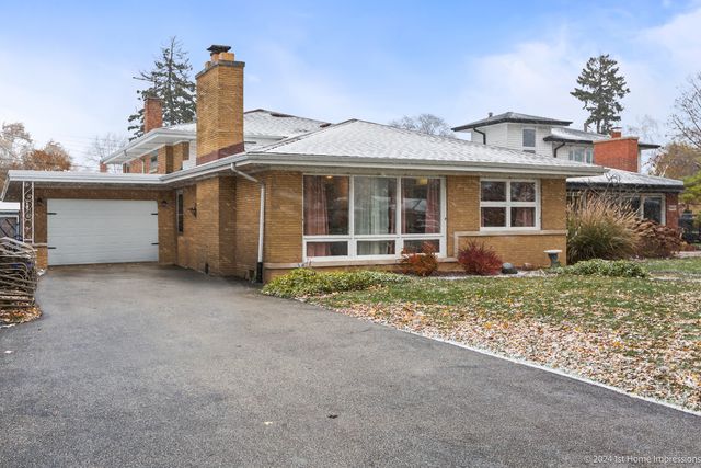 $310,000 | 10803 South Tripp Avenue | Oak Lawn