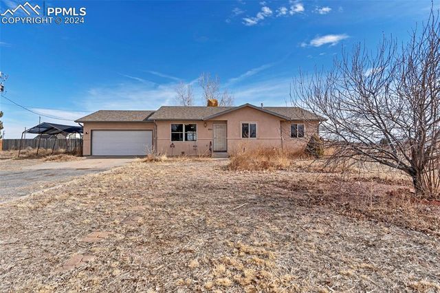 $395,000 | 806 North Orchard Drive | Pueblo West