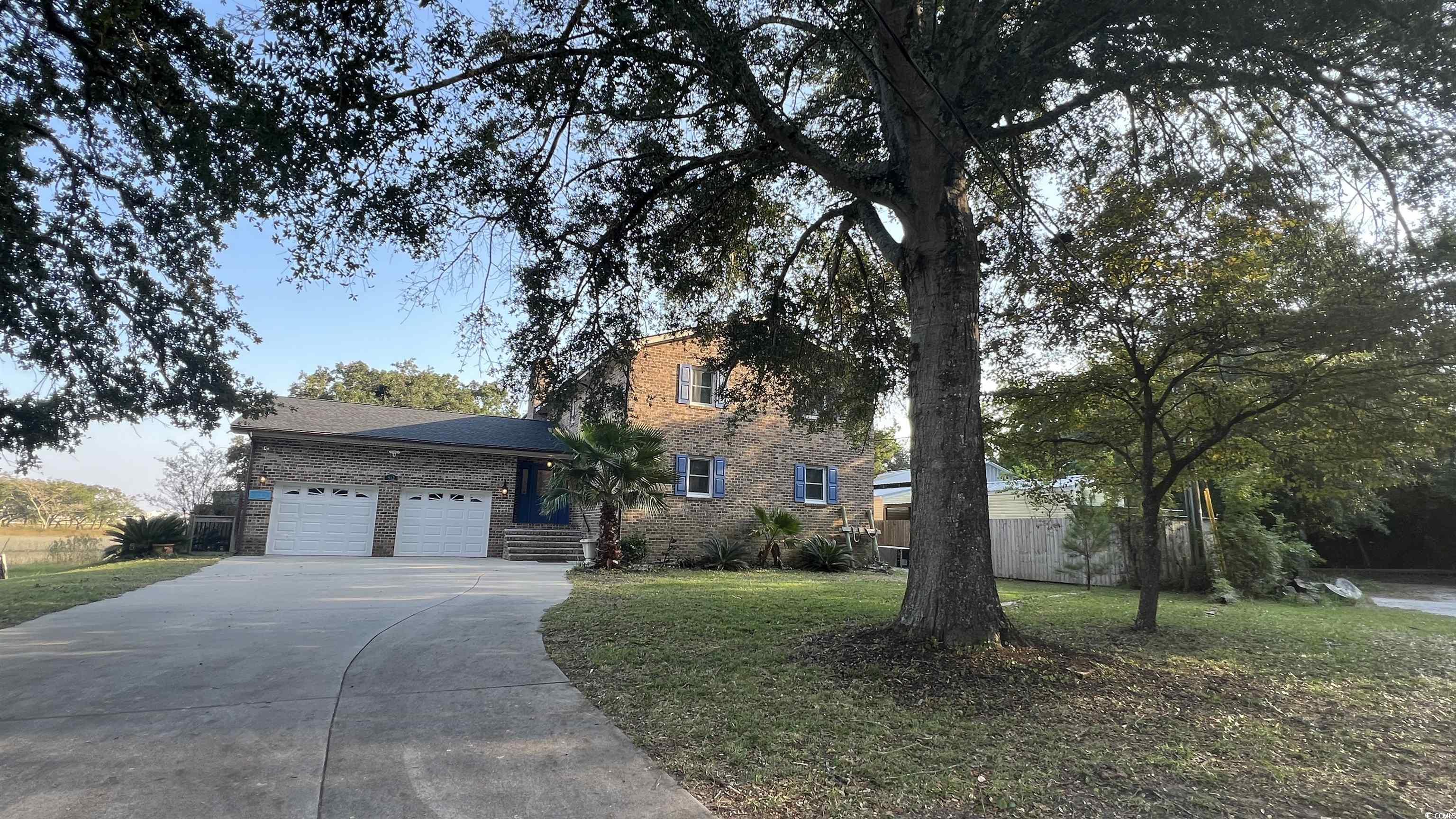 Front of Home, Beautiful attached 4 car garage, ne