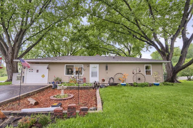 $279,900 | 9900 Olive Street Northwest | Coon Rapids