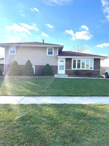 $299,900 | 19808 Crescent Avenue | Lynwood Terrace