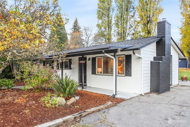 $675,000 | 22103 38th Avenue West | Cedar Terrace