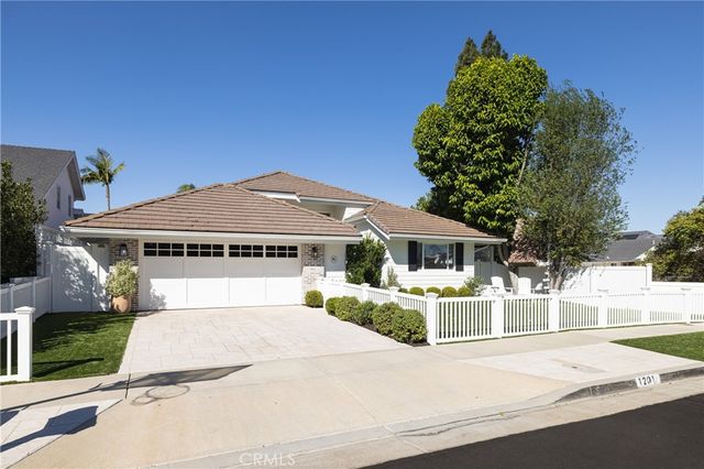 $3,749,000 | 1201 Blue Gum Lane | West Bay-Santa Ana Heights