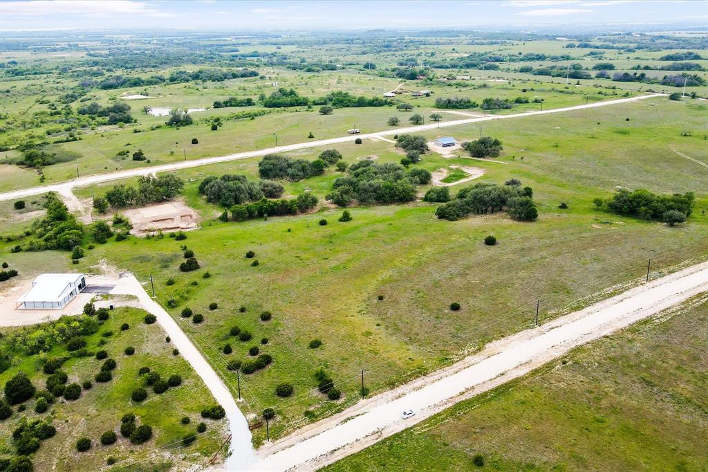 a view of a lush green field