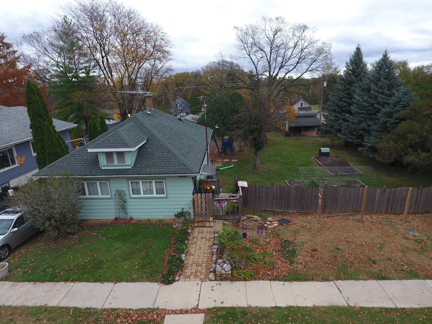 front view of house with a yard