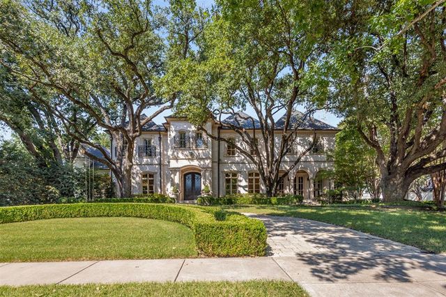 $8,850,000 | 3600 Centenary Avenue | University Heights