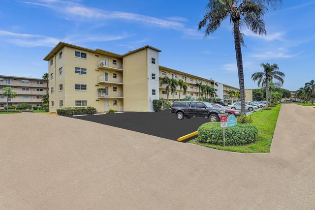 $159,000 | 2620 Northeast 1st Court, Unit 418 | Boynton Beach