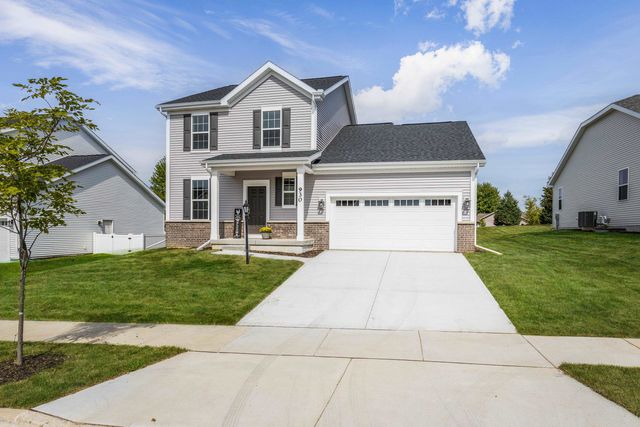 $499,990 | 930 Star Gazer Drive | DeForest