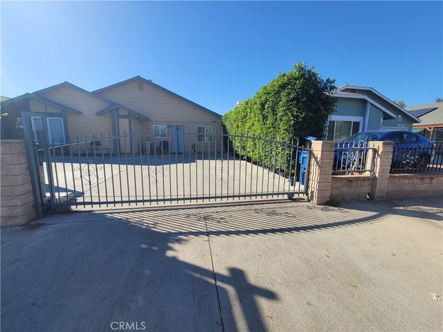 $949,999 | 9979 Stanwin Avenue | Arleta