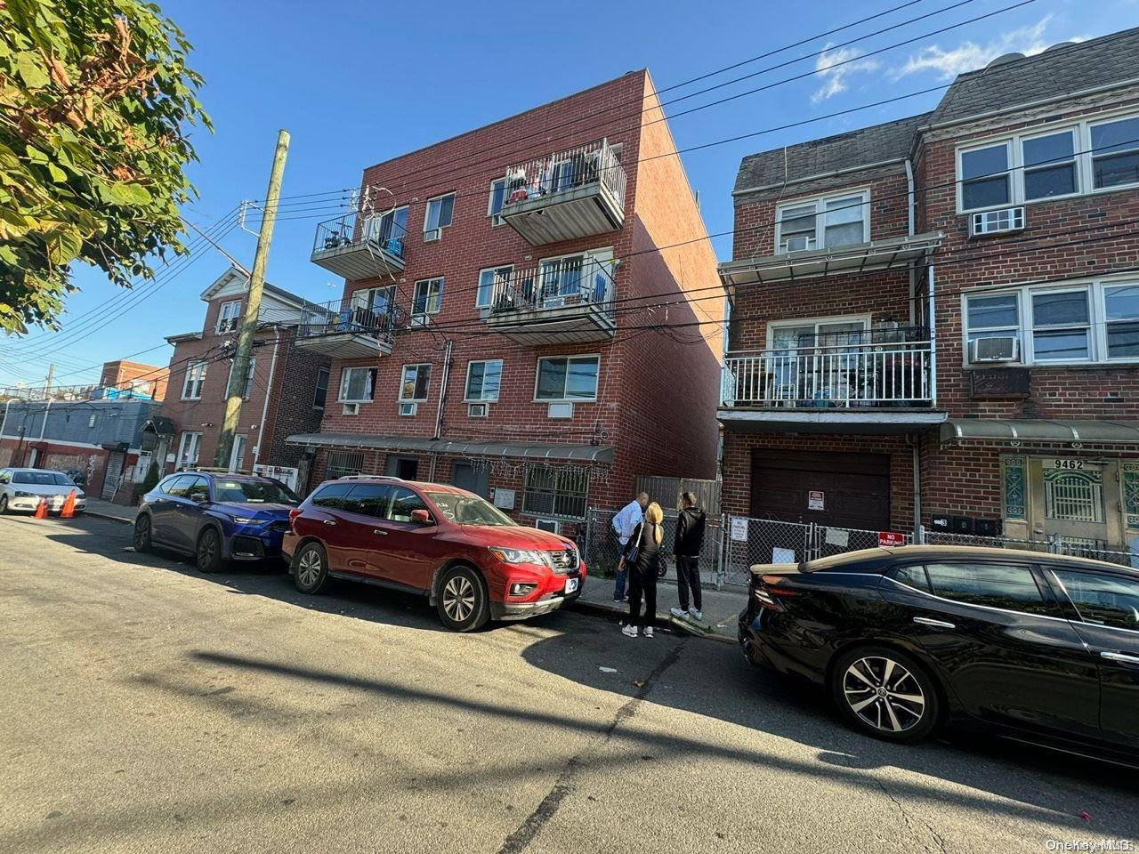 a car parked in front of a building