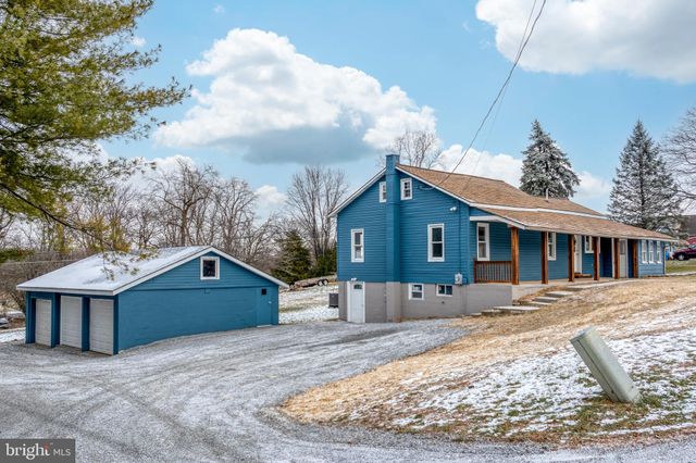 $399,900 | 1343 Turnpike Road | West Donegal Township - Lancaster County