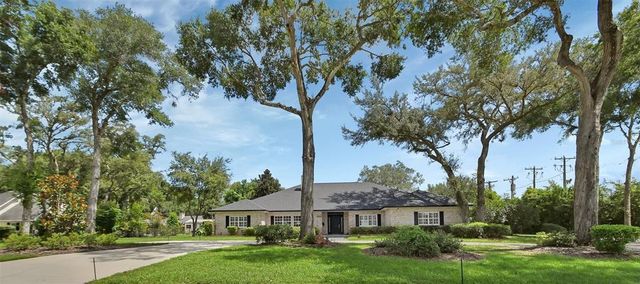 $637,500 | 999 East Pennsylvania Avenue | DeLand