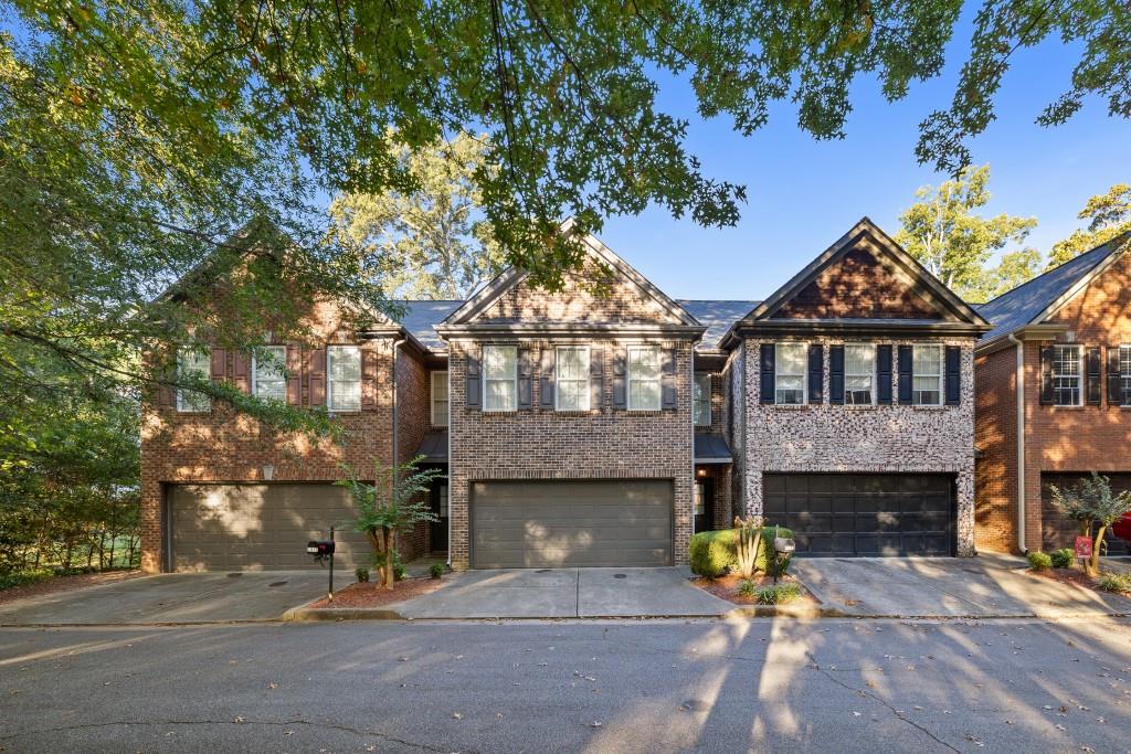 a view of outdoor space yard and front view of a house