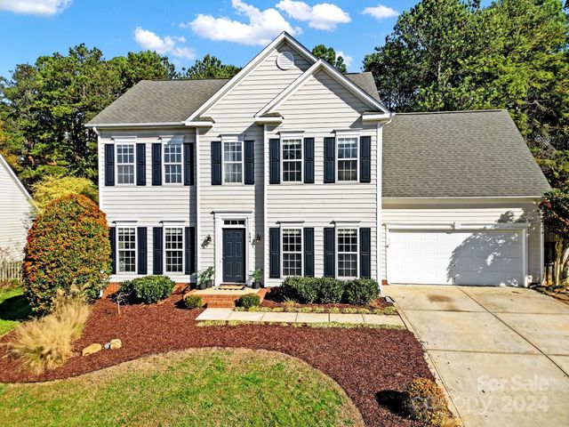 $518,500 | 104 White Bridge Lane | White Grove