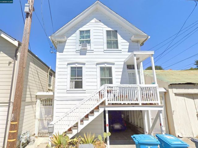 $2,325 | 519 Virginia Street, Unit C | Vallejo Old City