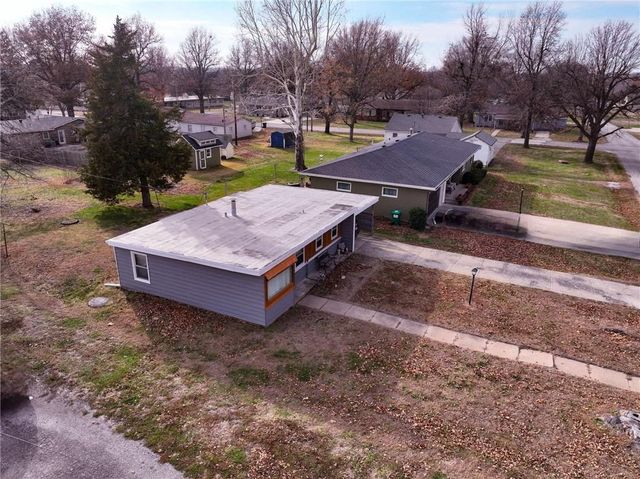 $110,000 | 107 Osage Avenue | Hiawatha