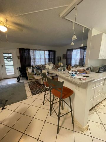 $2,600 | 317 Farnham P Deerfield Beach, Unit 317 | West Deerfield Beach