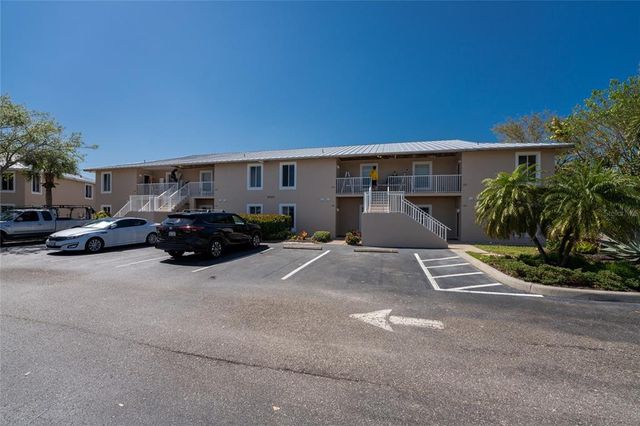 $2,450 | 9500 Fiddlers Green Circle, Unit 101