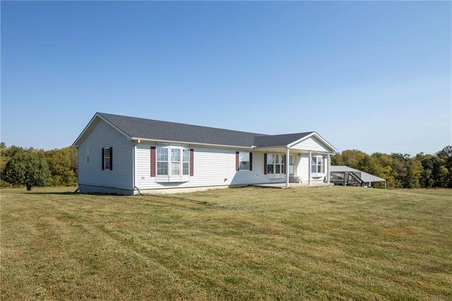 $690,000 | 30851 King Road | Davis Township - Lafayette County