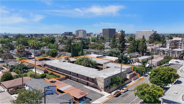 $9,700,000 | 511 East Washington Avenue | Downtown Santa Ana