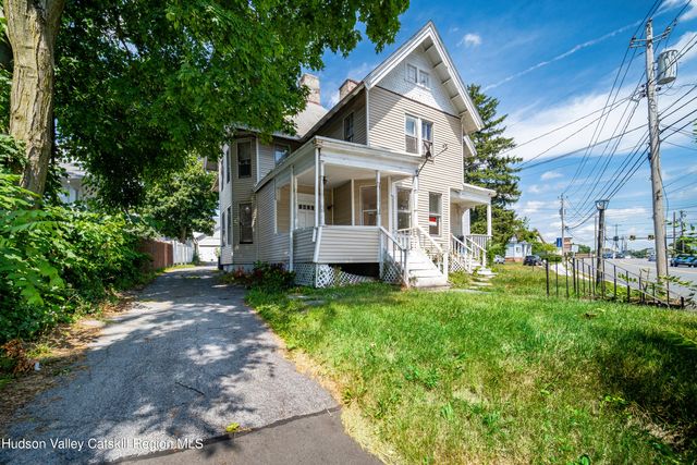 $479,999 | 221-223 East Main Street | Middletown