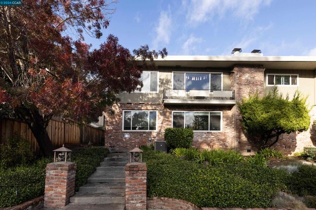 $579,000 | 2145 Donald Drive, Unit 2 | Moraga