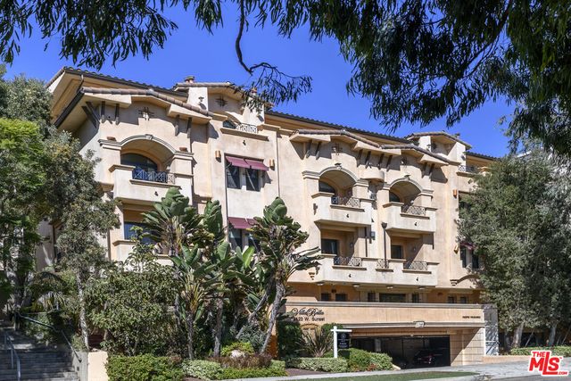 $4,950 | 16123 Sunset Boulevard, Unit 301 | Pacific Palisades