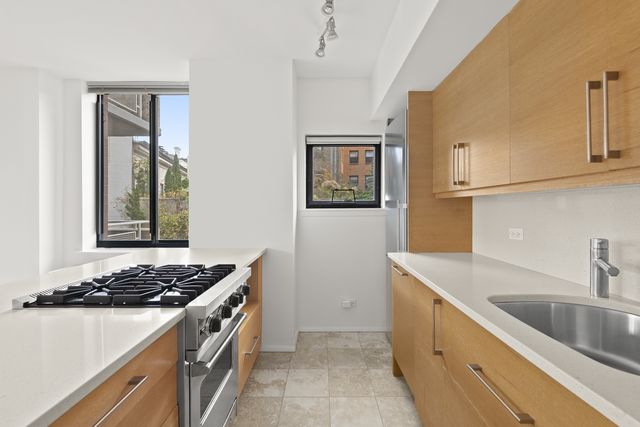 $8,000 | 140 Charles Street, Unit 4C | West Village