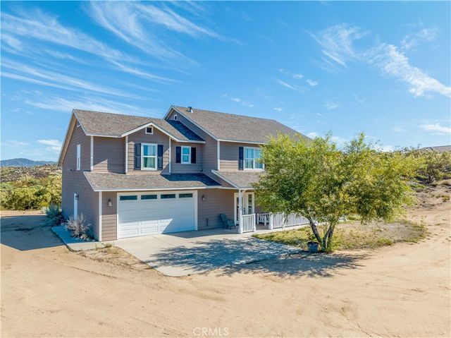 $724,000 | 41910 Crazy Horse Canyon Drive | Lake Riverside