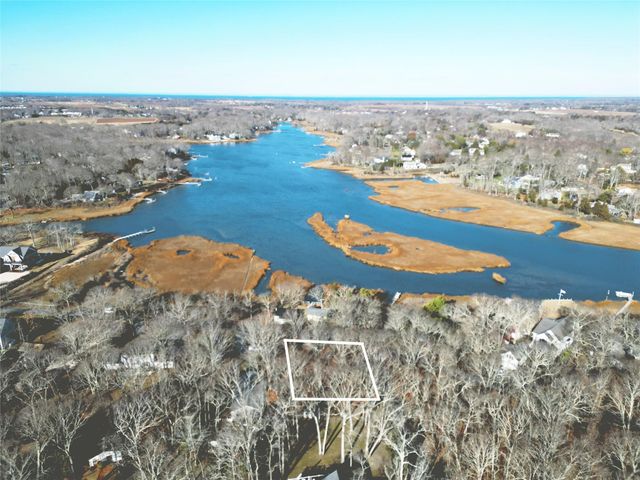 $499,000 | 875 Fleetwood Road | Cutchogue