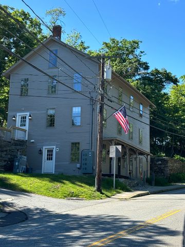 $2,000 | 23 Main Street, Unit 5 | East Haddam