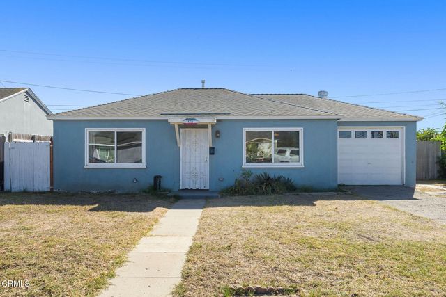 $550,000 | 120 Hughes Drive | South Central Oxnard