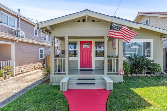 $1,149,000 | 224 San Diego Avenue | Lomita Park