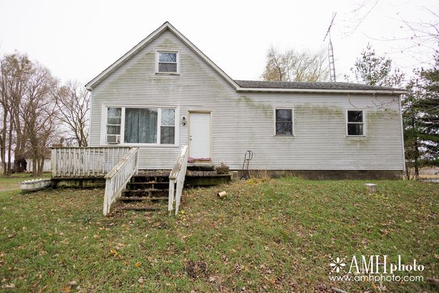 $250,000 | 7800 East 4250th Road South | St. Anne Township - Kankakee County