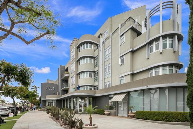 $869,900 | 3740 Park Boulevard, Unit 219 | Hillcrest