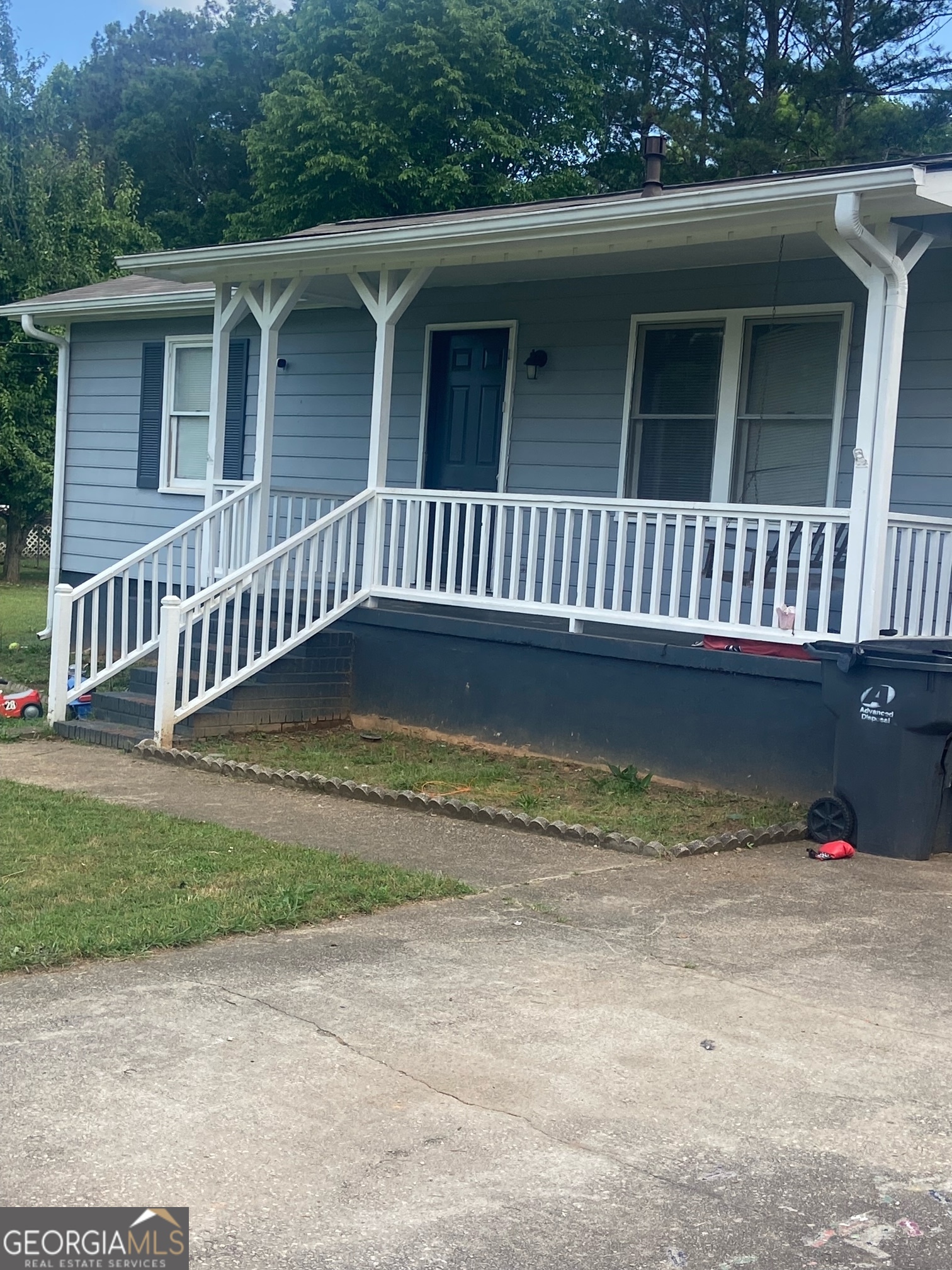 a view of front door of house